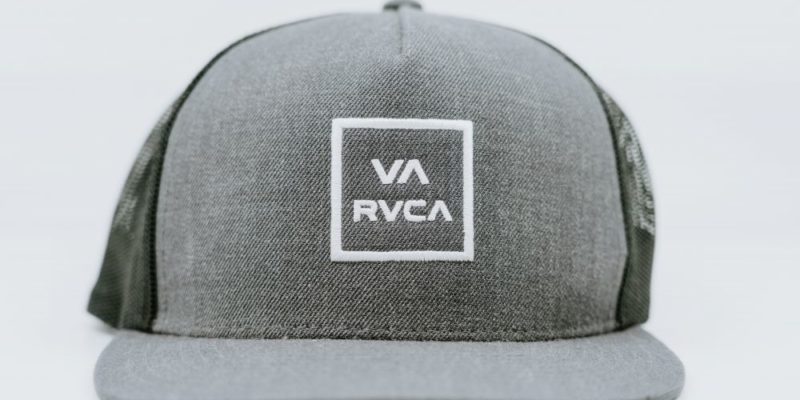 caps